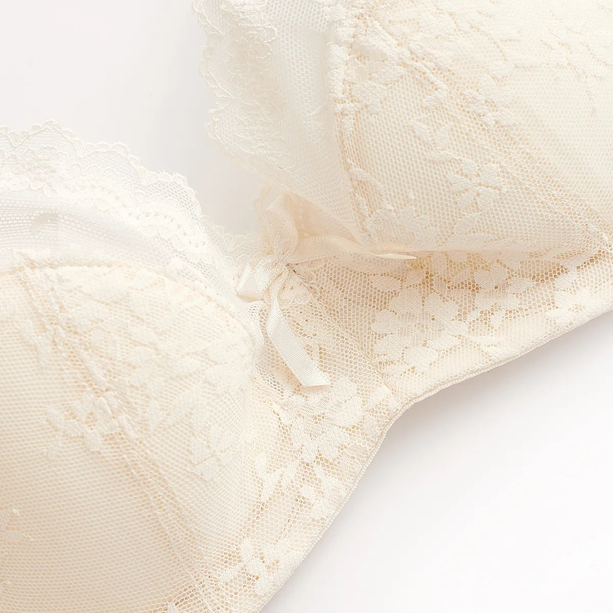 Summer Sexy Lace Embroidery Women Lingerie Set French Thin Cup Push up Bra Comfort Breathable Underwear Ladies Bra Briefs Set